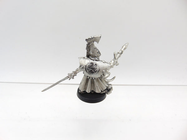 Autarch
