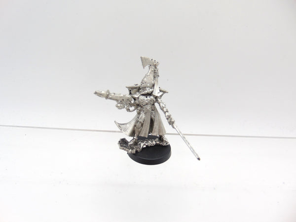 Autarch