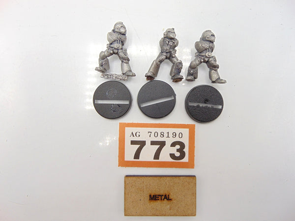 Grey Hunter Bodies