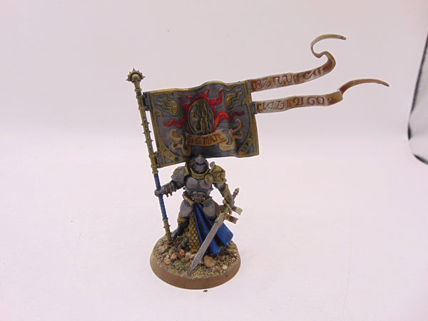 Knight Vexillor with Banner of Apotheosis