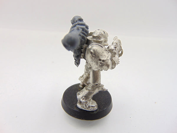 Plague Marine with Plasma Gun