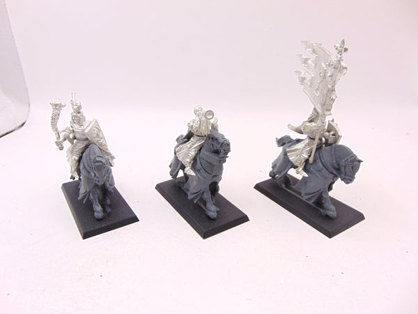 Grail Knight Command