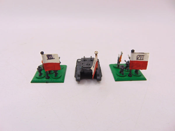 Epic Imperial Guard Command stands and Transport