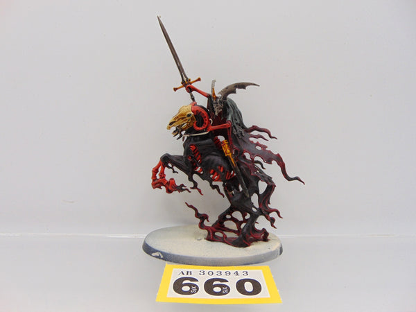Knight of Shrouds on Ethereal Steed
