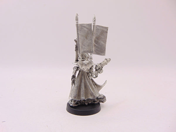 Autarch