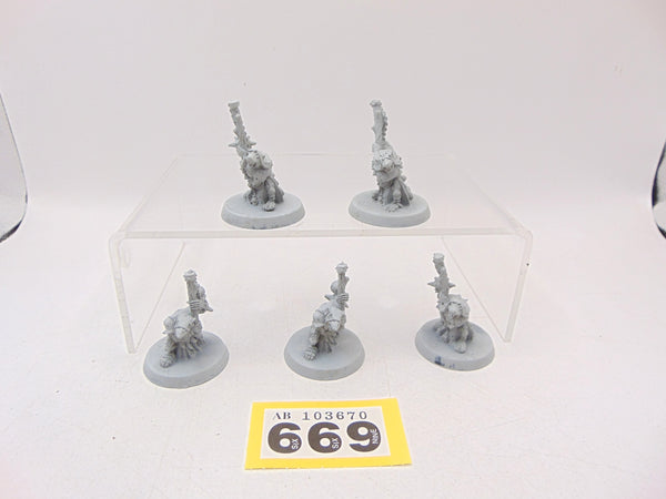 Plague Monk Censer Bearers