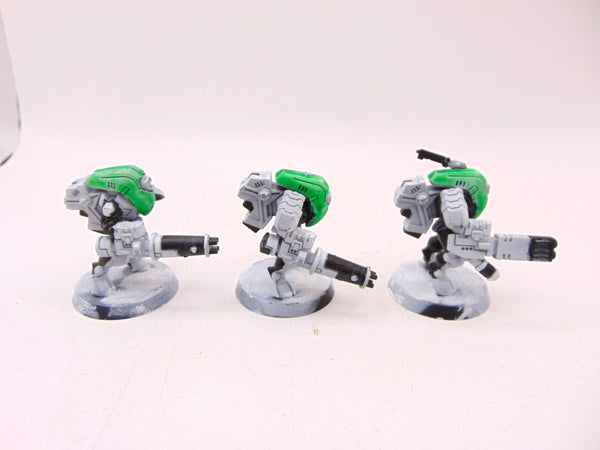 XV25 Stealth Battlesuits