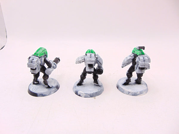 XV25 Stealth Battlesuits