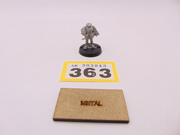 C18 Night Horrors Headless Ghost