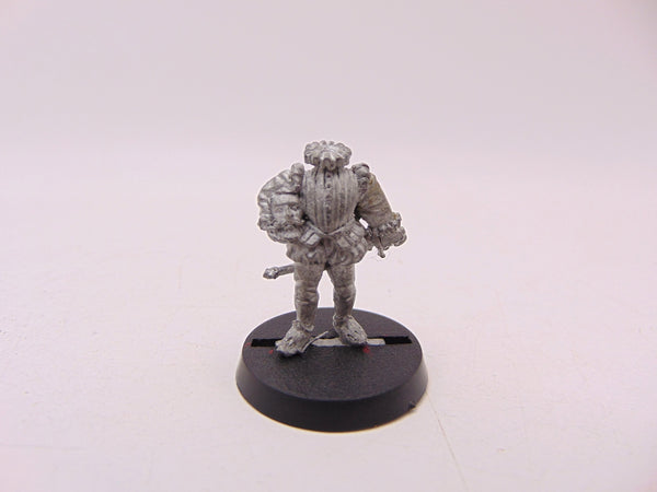 C18 Night Horrors Headless Ghost