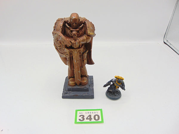 Honoured Imperium Statue