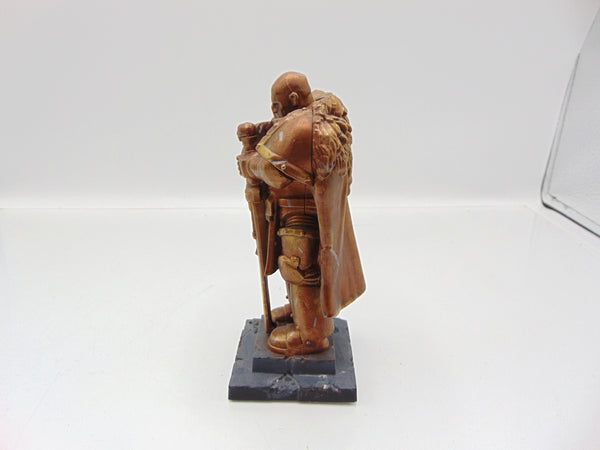 Honoured Imperium Statue