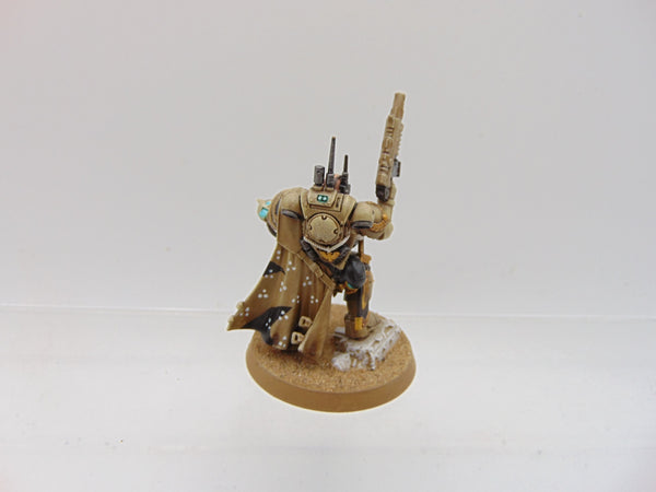 Primaris Captain in Phobos Armour