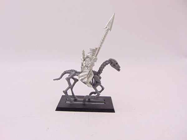 Black / Wight Knights