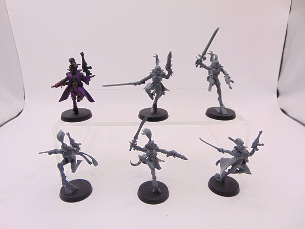 Harlequin Troupe