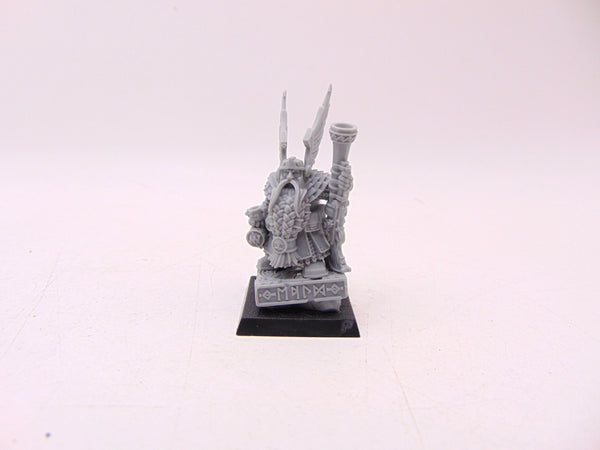 Dwarf Thane with Handgun on Oathstone