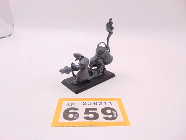 Warpfire Thrower