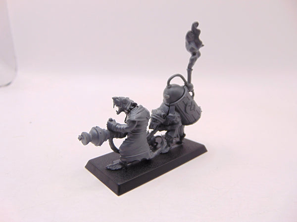 Warpfire Thrower