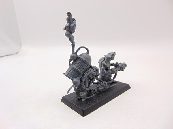 Warpfire Thrower