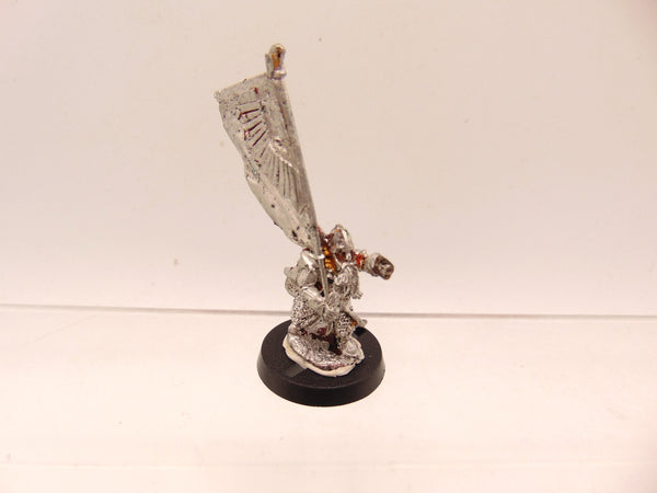 Dwarf King's Champion Standard