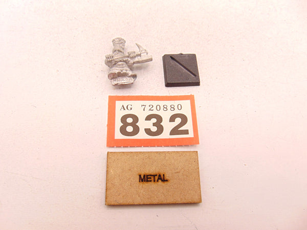 MM11 Dwarf Command Group Champion