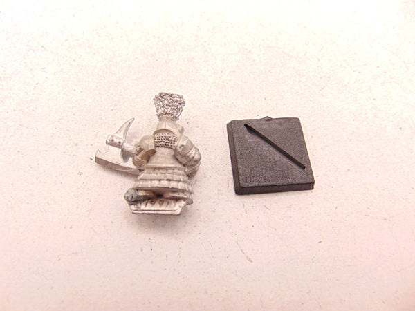 MM11 Dwarf Command Group Champion