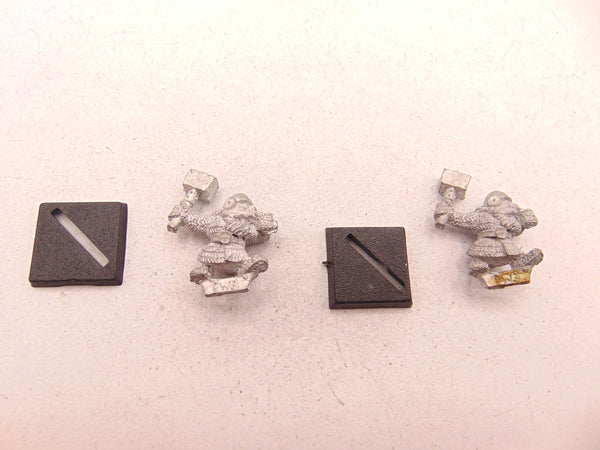 MM10 Dwarf - DW3 Dwarf Hammer