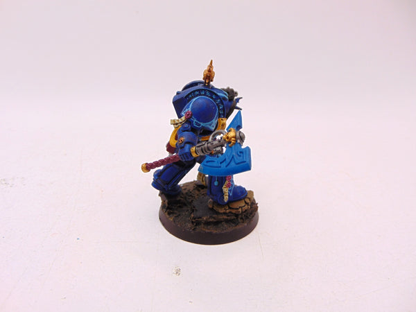 Librarian in Terminator Armour