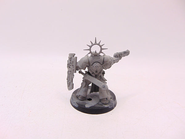 Primaris Lieutenant with Storm Shield