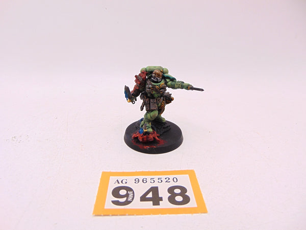 Primaris Lieutenant with Combi Weapon