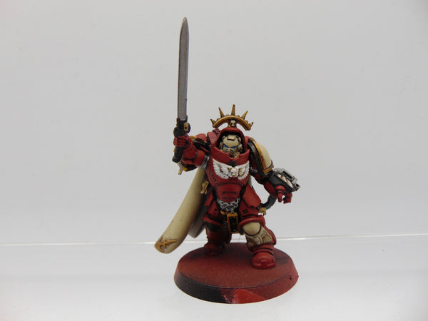 Primaris Captain in Gravis Armour