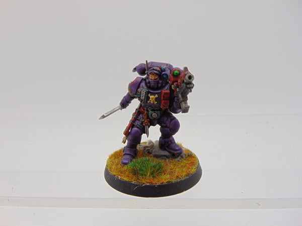 Primaris Lieutenant in Phobos Armour