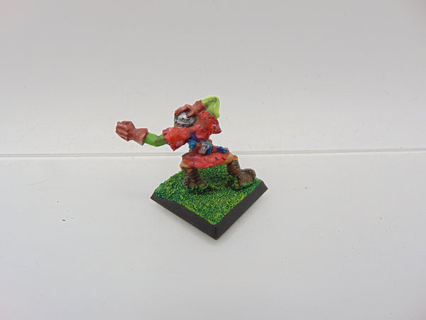 MM28 - Orc Stone Thrower Crew