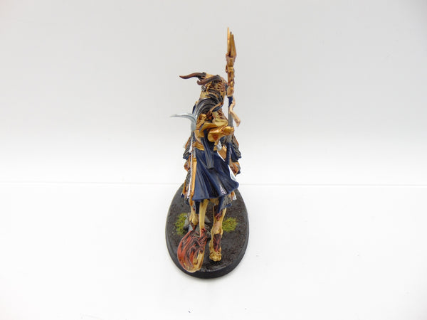 Lord Arcanum on Gryph Charger