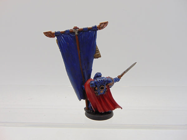 Blades of Ultramar Standard