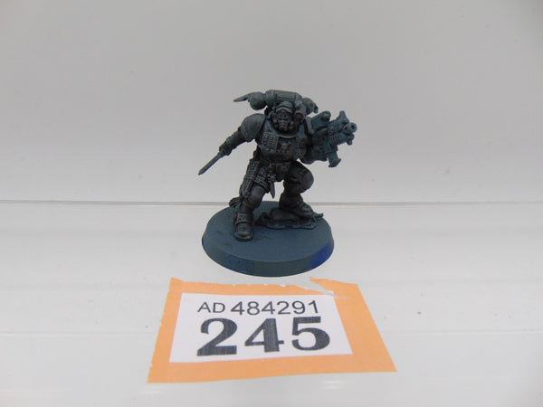 Primaris Lieutenant in Phobos Armour