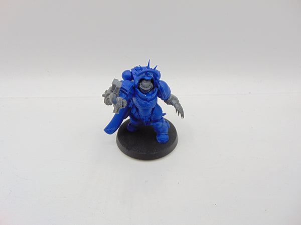 Primaris Captain in Gravis Armour