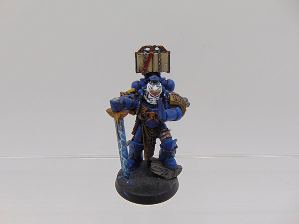 Magister Sevrin Loth, Red Scorpions Chief Librarian