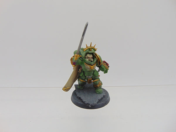 Primaris Captain in Gravis Armour