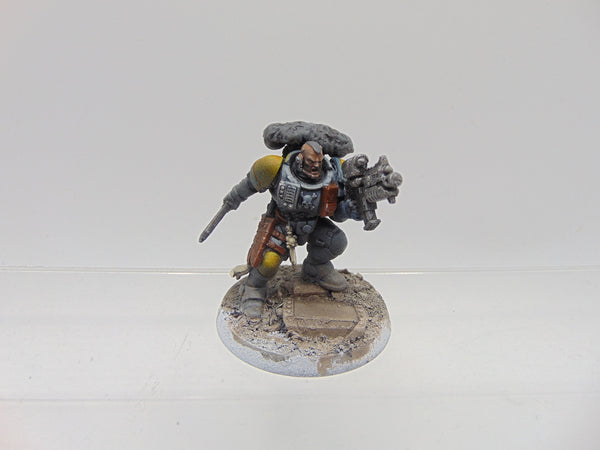 Primaris Lieutenant in Phobos Armour