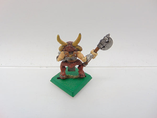 MB09 - Beastmen Regiment Leader