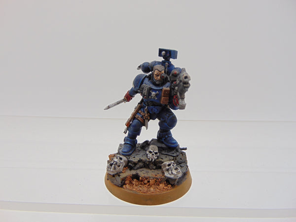 Primaris Lieutenant in Phobos Armour