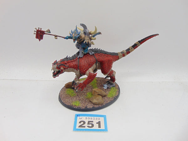 Saurus Oldblood / Kroq Gar on Carnosaur